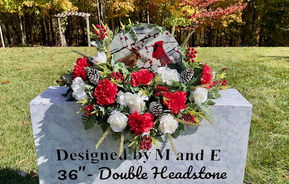 Large Metal Redbird Sign Cemetery Saddle, Christmas Cemetery Flowers, Headstone Saddle Arrangement, Christmas Headstone Saddle