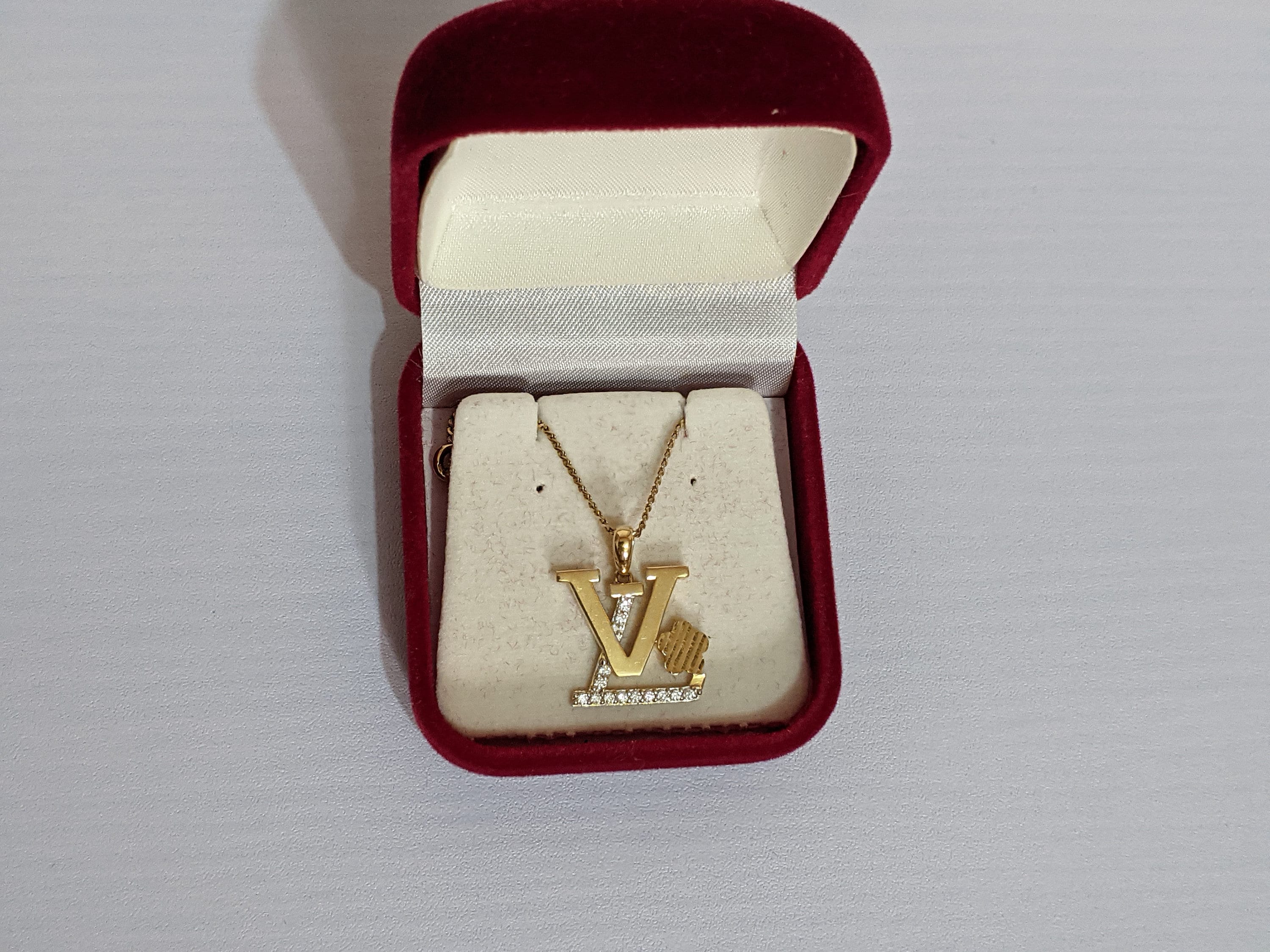 Necklace Louis Vuitton Gold in Gold plated - 18980912