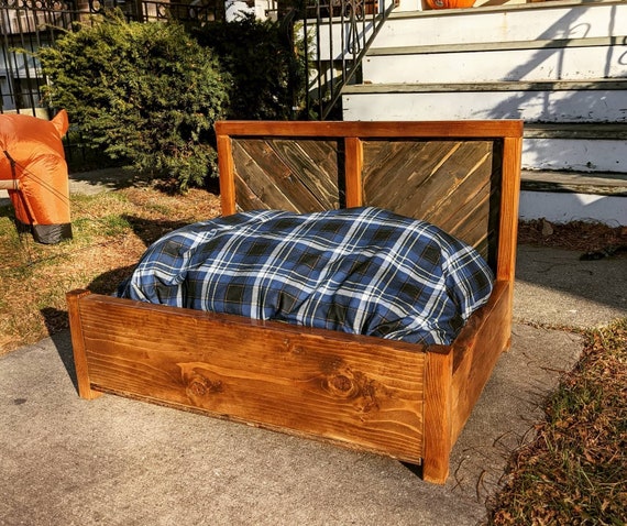 Distressed Pet Furniture Rustic Wooden Bed for Extra Large Dog Breeds 