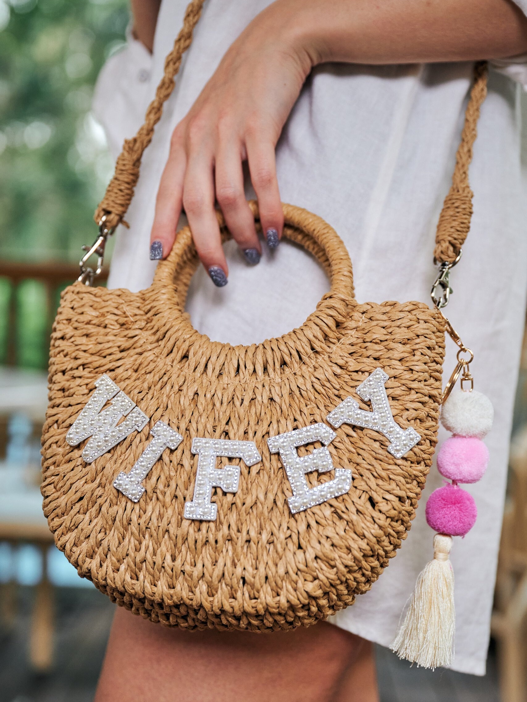 Bridal Pearl Handbag Personalized Gift For Bride Shoulder Straw Bag Beach Bag for Bride Wifey Straw Bag Gift For Wife Custom Bag for Bride
