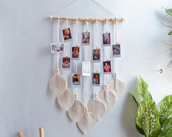 Macrame Photo Hanger: Leaf Wall Hanging with Wooden Clips