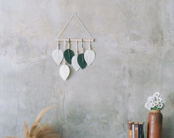 Macrame Leaf Wall Hanging: Bohemian Home Decor, Unique Feather Gift