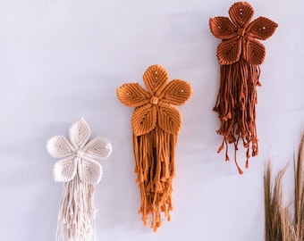 Handmade Macrame Flower Wall Hanging: Boho Home Decor