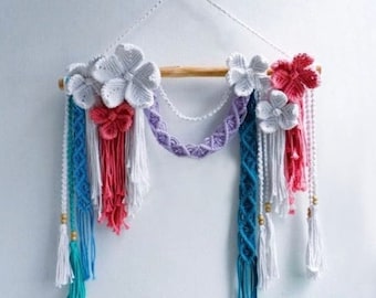 Floral Macrame Wall Hanging: Scandinavian Home Decor, Custom Colors