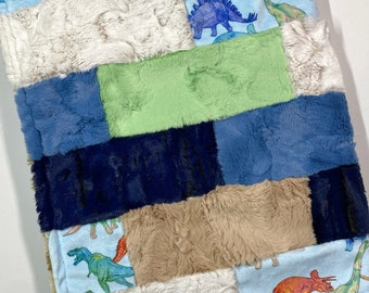 Cuddle Blanket Infant Minky Blanket: Newborn Gift Luxe Cuddle Hide. Baby Shower Gift