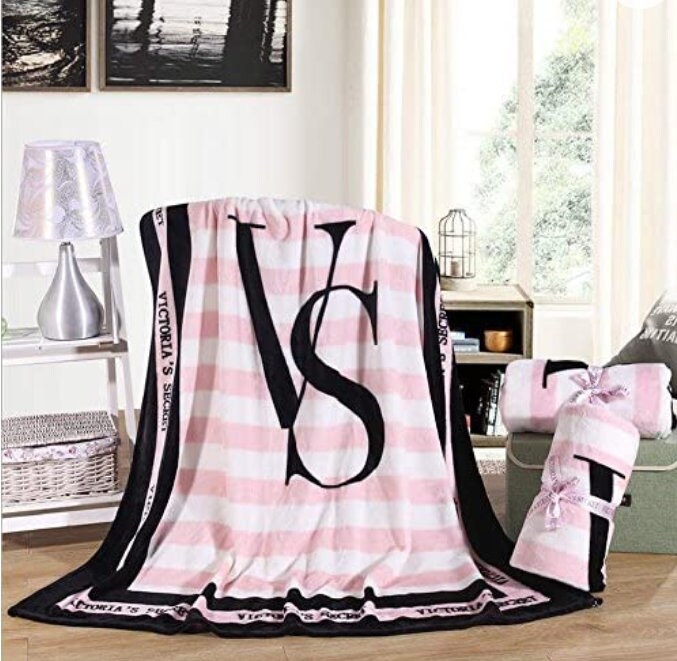 Victoria's Secret Blanket met Glitz & Glam Bottle Etsy