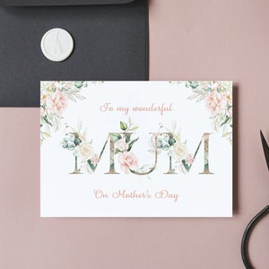 Bloemen Moederdagkaart met pastelroze geschilderde rozen. Afdrukbare kaarten voor mama. Direct downloaden Moederdag DIY-cadeau voor moeder