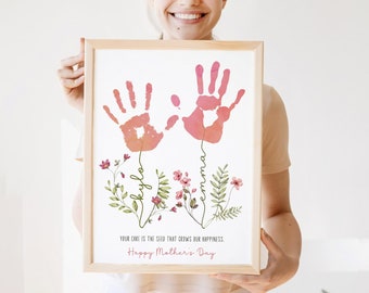 Personalisierter Handabdruck zum Muttertag oder Geschenk zum Geburtstag der Mutter. Blumen-Handabdruck-Bastelarbeiten für Mama. Druckbares Handabdruck-Geschenk für Mama, Oma, Nana