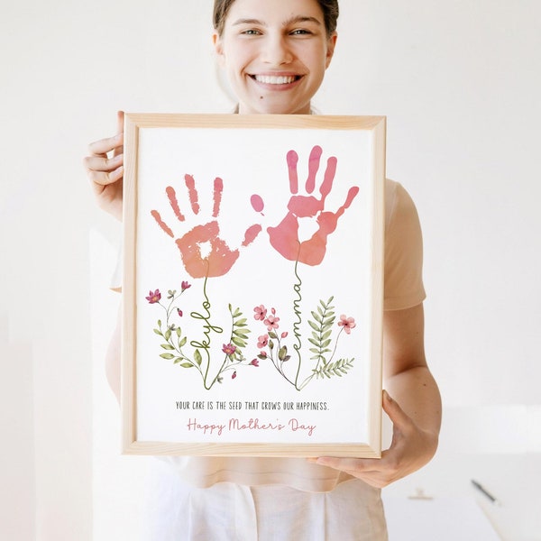 Personalized Mothers Day Handprint Art or Mom Birthday Gift. Flower Handprint craft for mom. Printable handprint gift for Mom, Grandma, Nana