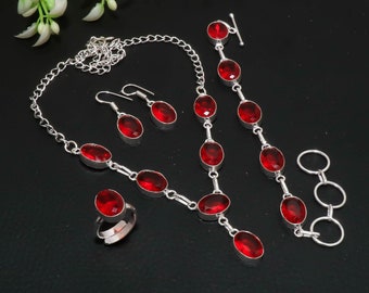 Ensemble de collier de grenat du Mozambique de forme ovale, ensemble de bijoux en pierres précieuses, collier de chaîne rouge, ensemble de bijoux en argent 925, cadeau d’anniversaire pour femme