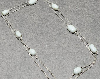 ホワイトコーラルネックレス：ハンドメイド925スターリングシルバーチェーン、36インチ