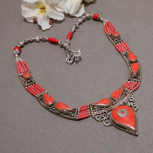 Rote Koralle handgemachte Schmuck Halskette Boho nepalesische Mode ethnische hervorragende Geschenk für sie Edelstein Tribal Nepali Perlen Schmuck Halskette