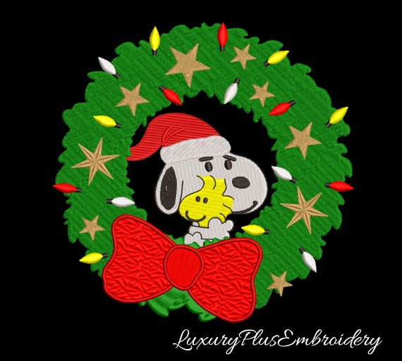 Snoopy Christmas Wreath 
