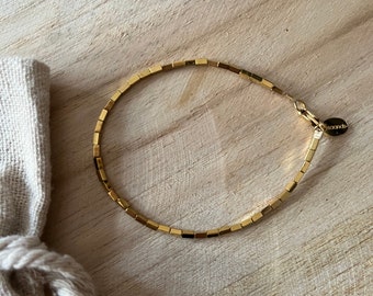 Bracelet pour femme, minimaliste, chic, hématites dorées