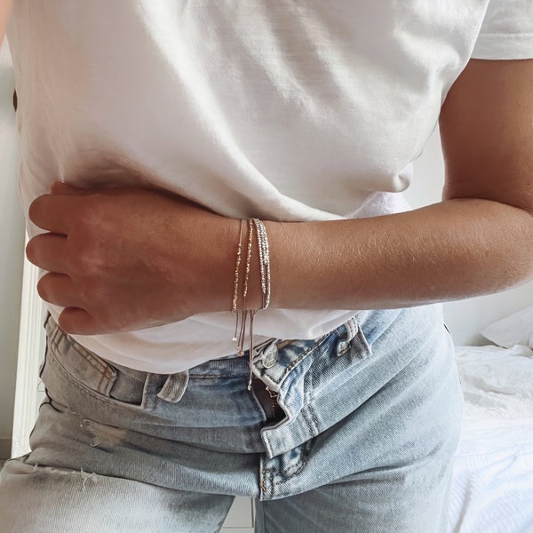 Bracelet pour femme, minimaliste, fil en nylon coulissant, mini perles facettées en argent 925.