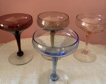 Verres à cocktail vintage Harlequin style milieu du siècle, lot de 4 petites coupes à cocktail rétro de 11 cm, coupes à champagne vintage