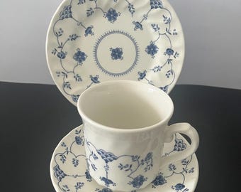 Vintage Churchill Finlandia Trios (2) Blue and White High Tea  Cups, Saucers , Plates ( 6pcs) , Churchill China Staffordshire England, Gift