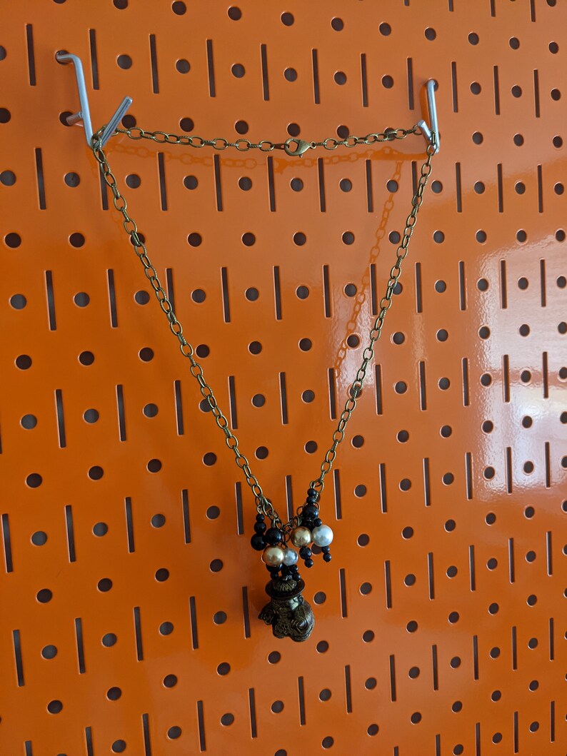 Bootleg Keshi Resin Jewelry Hopping Vampire