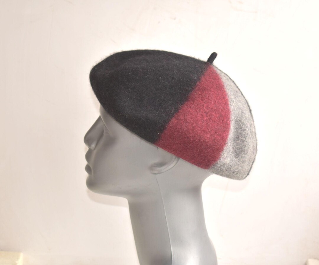 Vintage Black Beret Hat Wool One Size MCM Casual Fashion 