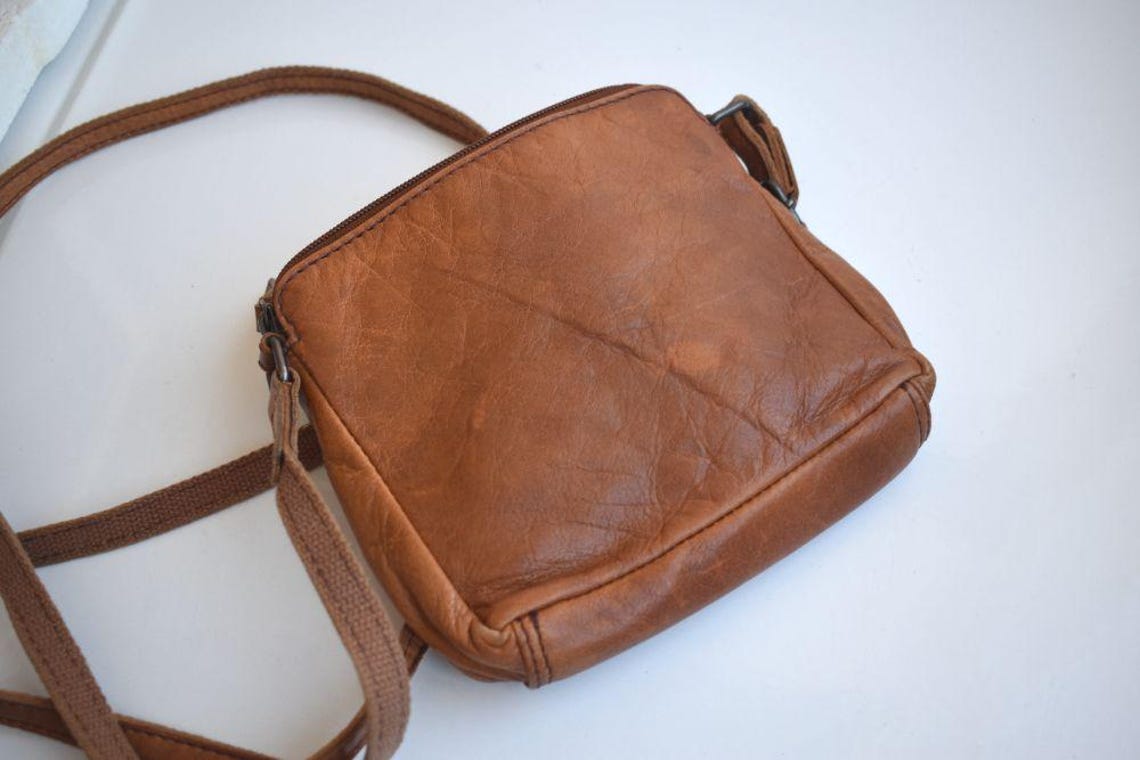 Vintage Old West Tan Brown Natural Leather Shoulder Bag Every day Clutch Purse Retro Handbag Messenger Fashion Minimalist Women, foto 4 di 5