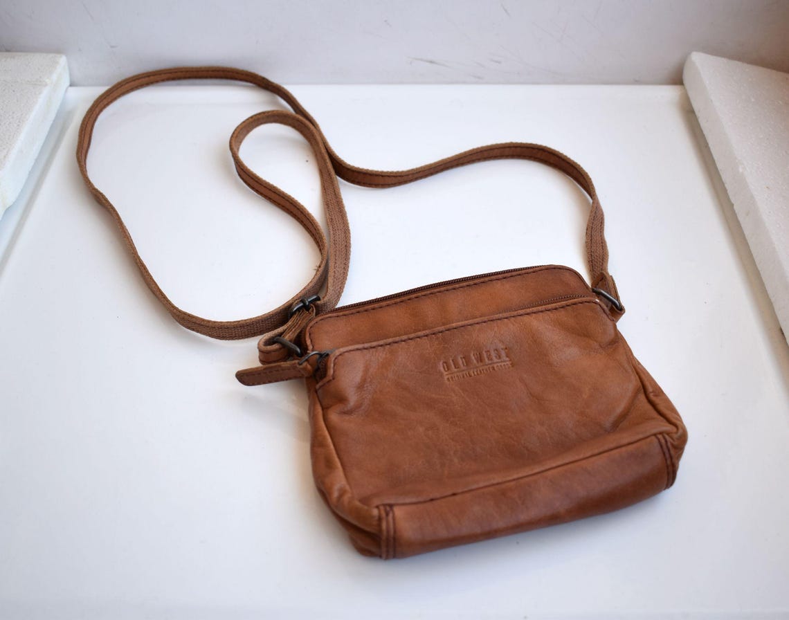 Vintage Old West Tan Brown Natural Leather Shoulder Bag Every day Clutch Purse Retro Handbag Messenger Fashion Minimalist Women, foto 1 di 5