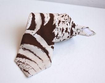 Vintage Thailand Thai Silk Necktie Tie Necktie Ecru Brown  European Mens Fashion Menswear Retro MCM Asian Fashion Fabric Accessory For Him