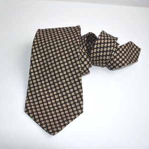Vintage Sartoria al Corso Tie Necktie Brown Beige Italy European Mens Italian Fashion Menswear Red Yellow Silk Fabric Accessory For Him
