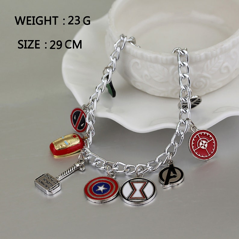 Superheros silver pendant bracelet Dismountable Marvel-themed The Avengers bracelet The Avengers Jewelry Marvel Bracelet
