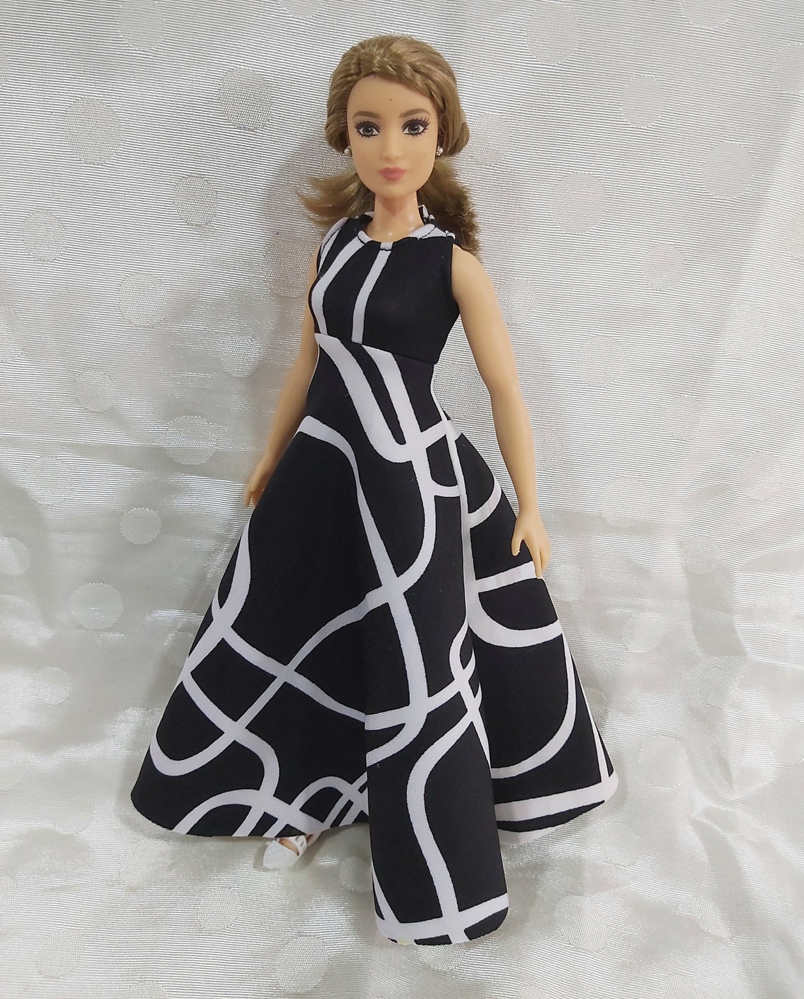 Barbie Dress/ Curvy Barbie / Curvy Barbie Clothes / Barbie - Etsy