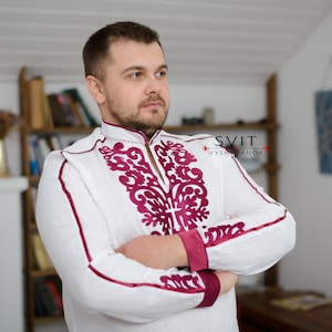 Camisa ucraniana bordada Vyshyvanka, camisa de lino para hombres, Vyshyvanka, camisa étnica. REGALO PARA ÉL. Ropa tradicional. Camisa de hombre.