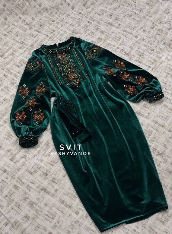 green velvet dress with embroidery Velor Embroidered Dress, Boho Chic Signature Dress, Lux Wear, Dark Dress, Green Dress, Velvet Embroidered,colorful Embroidery, court