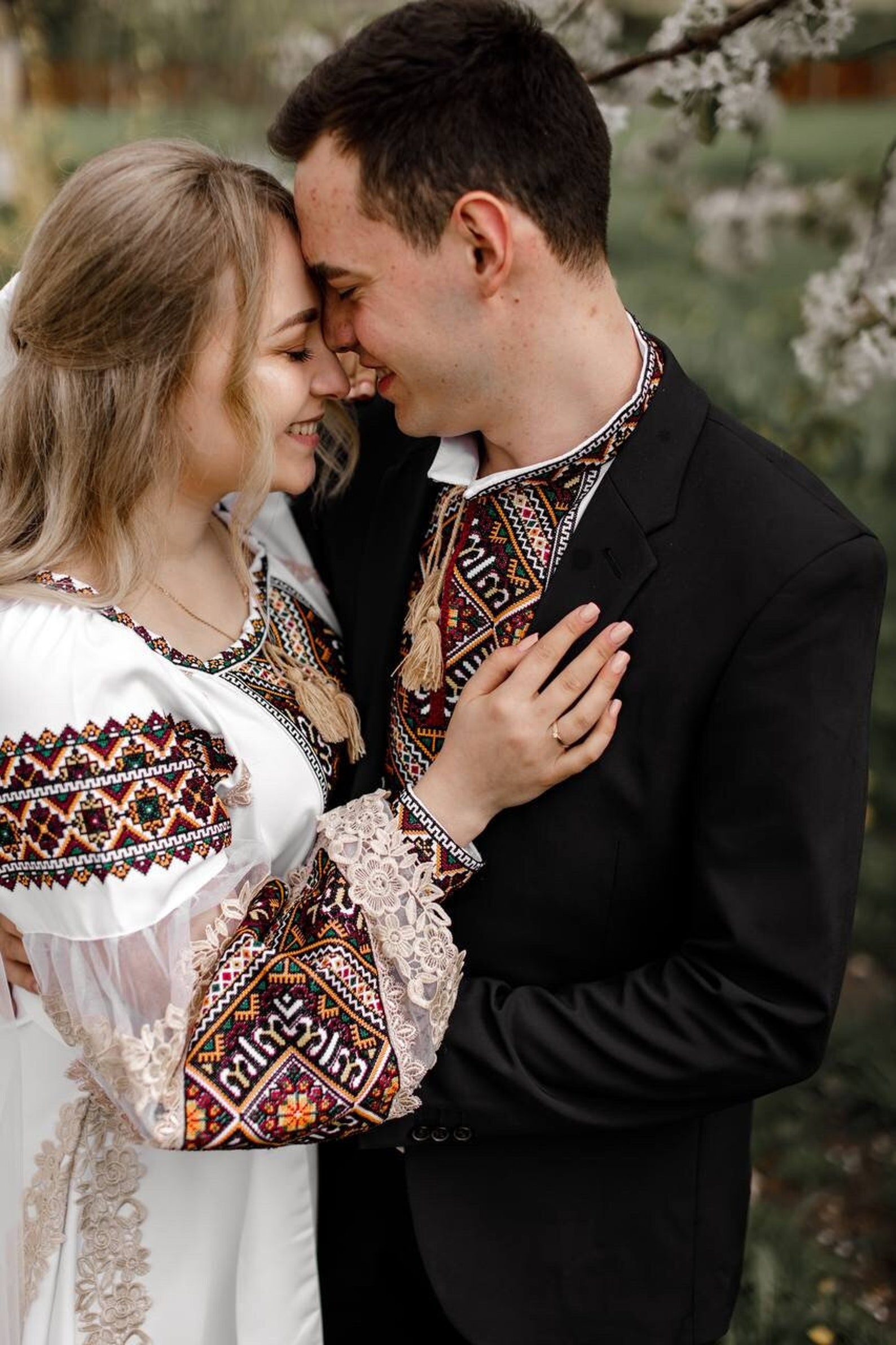Ukrainian Dress Wedding Dress Embroidered Dress Caftan Chic Nationale Ukrainian Dress Wedding Dress Embroidered Dress Caftan Chic Nationale