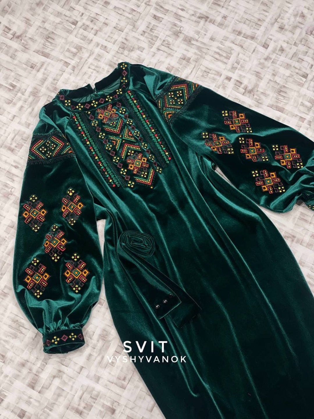 Velor Embroidered Dress, Boho Chic Signature Dress, Lux Wear, Dark Green  Dress, Green Velvet Dress, Velvet Embroidered,colorful Embroidery, - Etsy