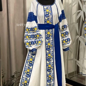 Patriotic Ukrainian Midi Dress Flower Dress Embroidered Dress Caftan Nationale Ukrainian Vyshyvanka Linen Dresses Custom Clothing Bohemian