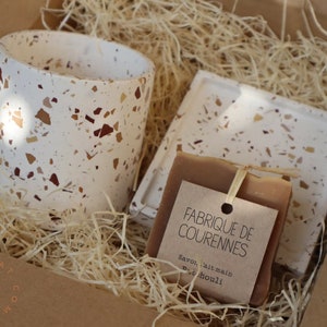 Coffret Cadeau Mia Terrazzo x Fabrique de Courennes 100% fait-main set de salle de bain en terrazzo et son savon artisanale personnalisable image 1