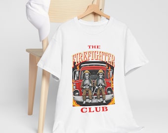 Camiseta unisex con calaveras y llamas de bombero