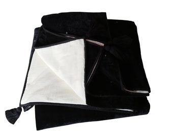 Manta de terciopelo negro, edredón estrellado cosido a mano, esquinas con borlas