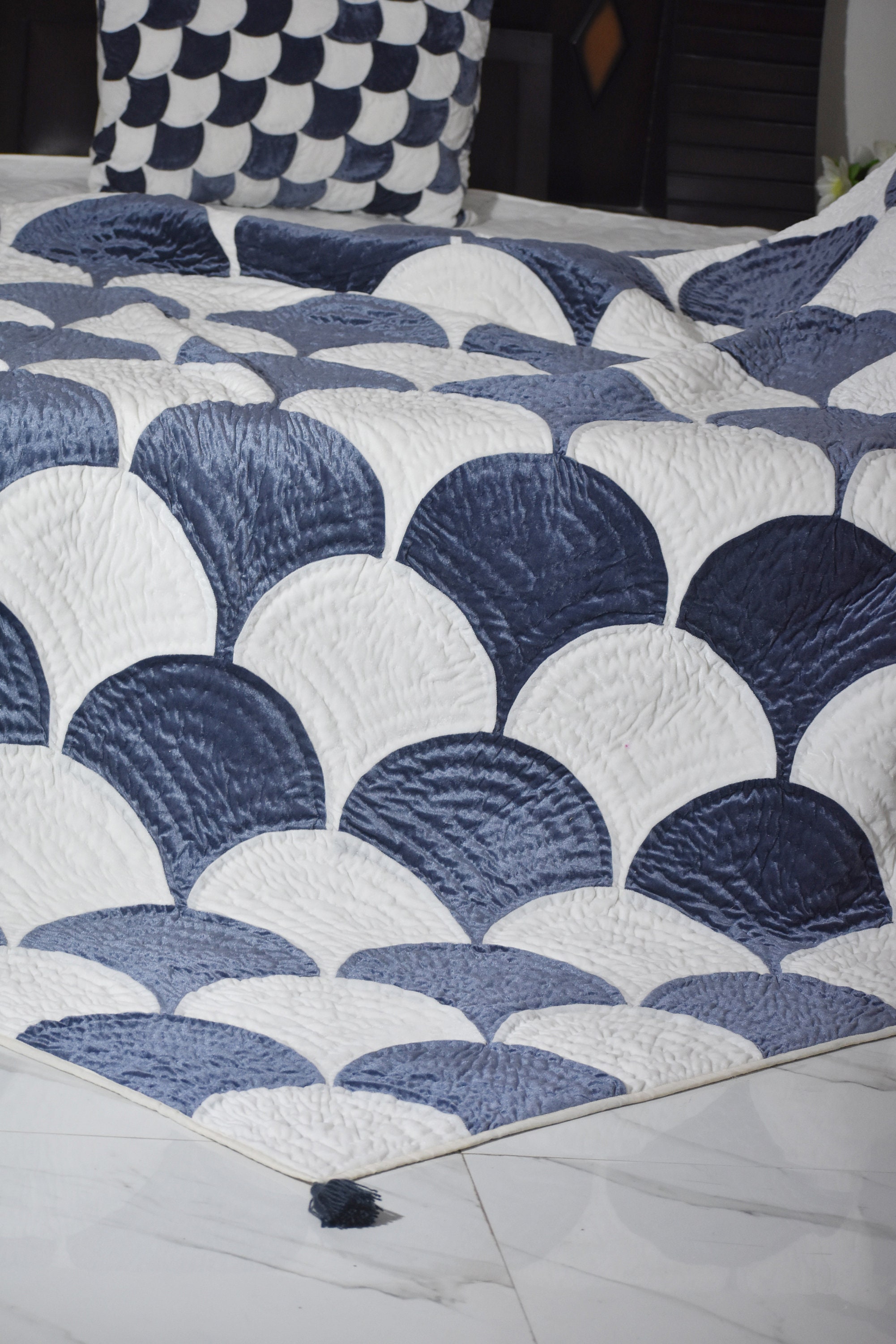 Red White & Blue Quilted Blanket NCU0TH576 main image 1