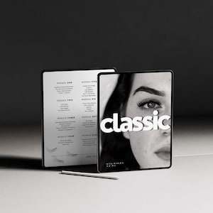 Può includere: Immagine in bianco e nero di un tablet con la parola "classic" in testo bianco. Il tablet mostra un primo piano di un occhio con lunghe ciglia. Un altro tablet mostra un elenco di moduli. Una penna stilo è in primo piano.