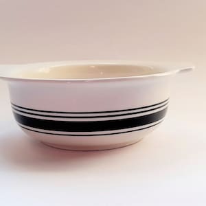 Cuenco para cereales o para servir Arabia Finland FAENZA BLACK STRIPE de Peter Winqvist Vintage Ceramics