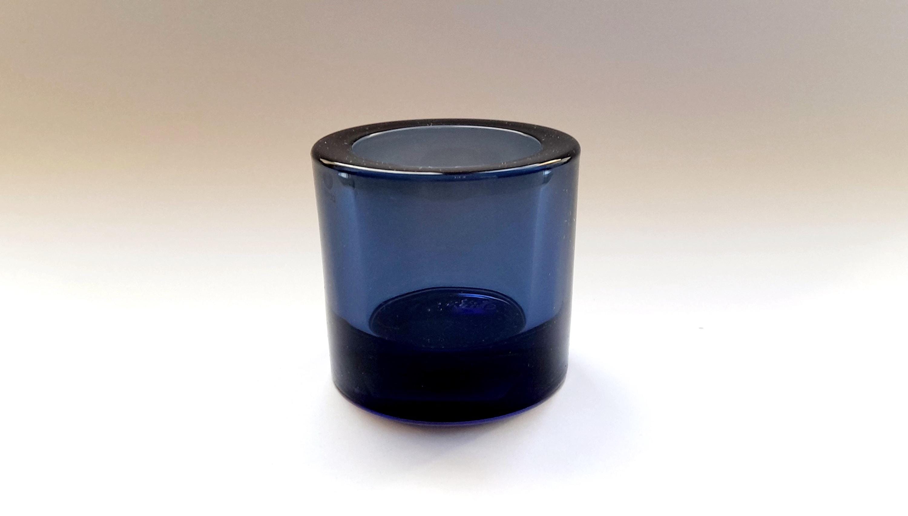 イッタラ KIVI キャンドルホルダー - レインカラー MARIMEKKO - 高さ 