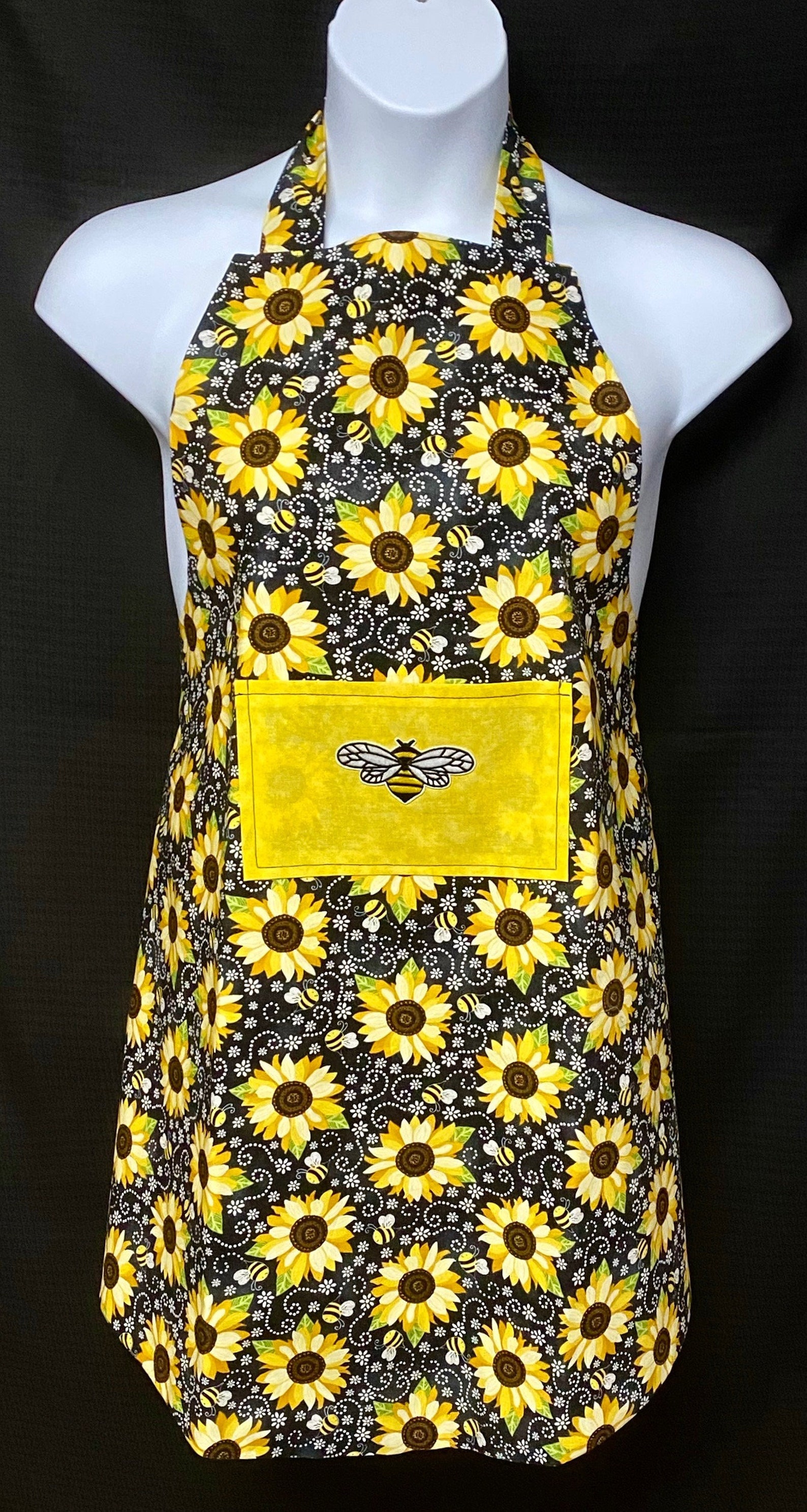 Women's Sunflower Apron with coordinating pocket and Etsy