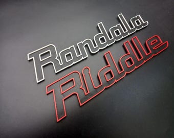 エッジ付きのカスタム RANDALL アンプ スタイルのロゴ。3D プリントされたロゴ。240 mm。