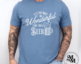 È il momento più bello per una birra, maglietta natalizia con orecchie di topo, maglietta Disney da uomo, maglietta da bere Epcot