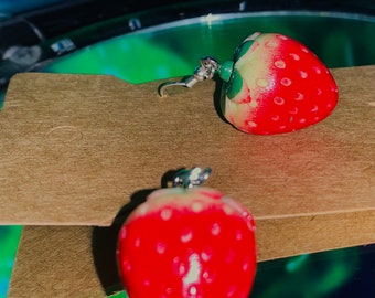 Limited Edition Aesthetic Red Durable Strawberry Earrings