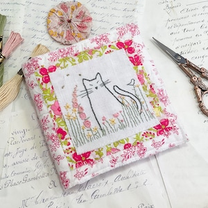 Cat Vintage Needle Book Pattern , PDF Digital Download.Make Your Own Needle Case Sewing, Slow Stitch