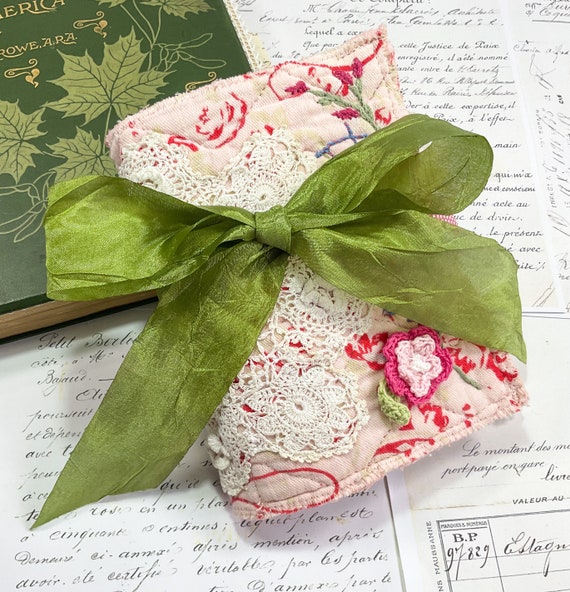 Fabric Journal Pattern, PDF Digital Download, Make Your Own Journal/ Needle Book, Slow stitch.