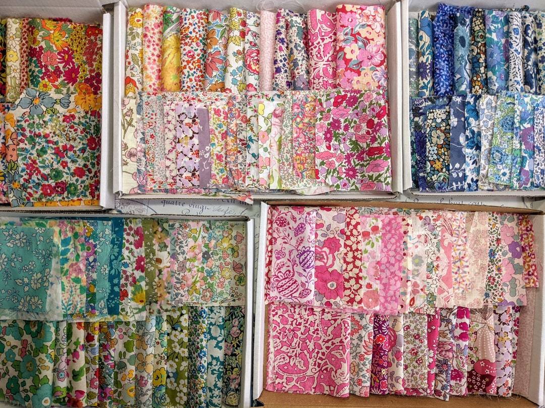 洋書 LIBERTY: British Colour Pattern Liberty: British Colour Pattern: Carlton Books