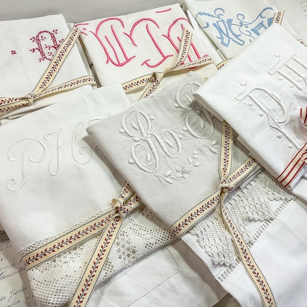 Monogramed Vintage French Linen Fabric Bundle, Metis for Embroidery and Slow Stitching