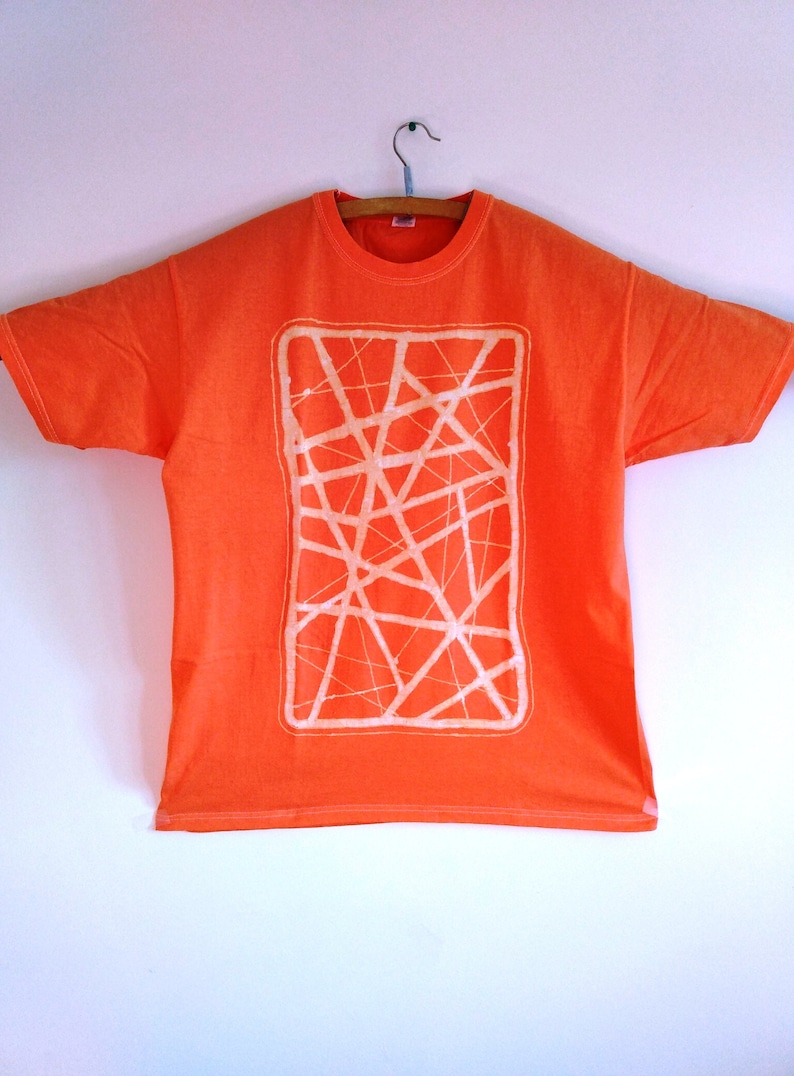 Orange Mens Size XL Abstract Geometric Design Hand-Painted Wax Batik T-Shirt